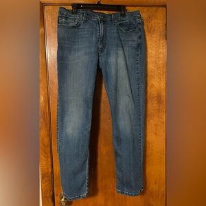 Classic Levi’s Men’s 38 x 32